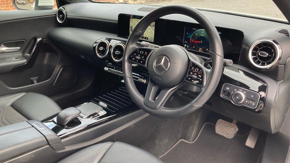 Mercedes-Benz A-Class A180d SE 5dr Auto Diesel Hatchback - Image 11