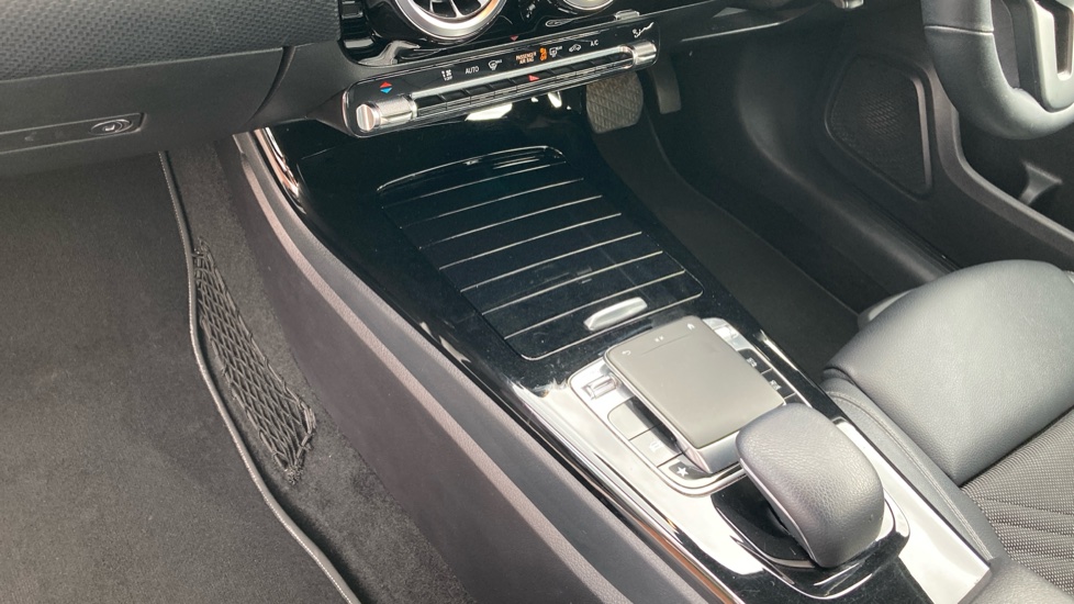Mercedes-Benz A-Class A180d SE 5dr Auto Diesel Hatchback - Image 13