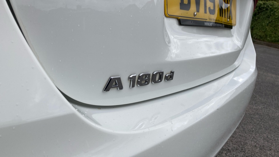 Mercedes-Benz A-Class A180d SE 5dr Auto Diesel Hatchback - Image 24
