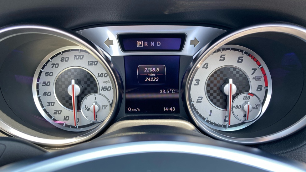 Mercedes-Benz SL 350 2dr Auto Petrol Convertible - Image 18