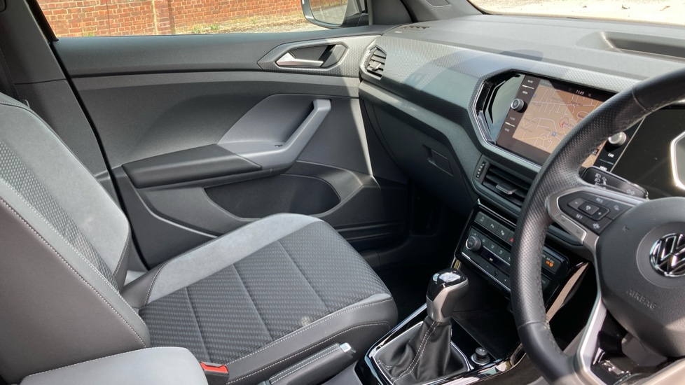 Volkswagen T-Cross 1.5 TSI EVO R-Line 5dr DSG Petrol Estate - Image 14