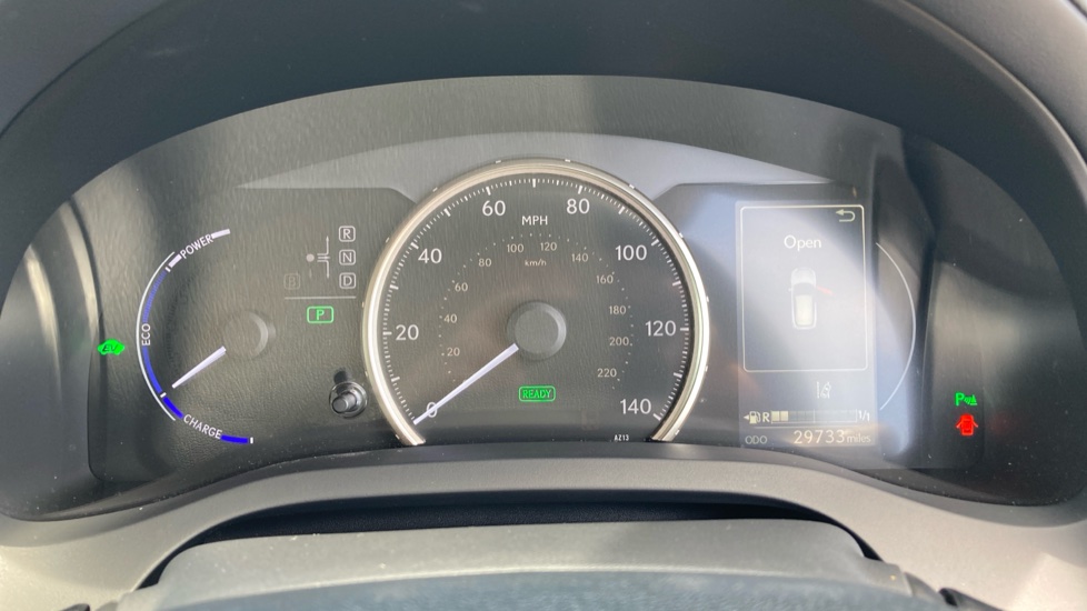Lexus CT 200h 1.8 5dr CVT Hybrid Hatchback - Image 18