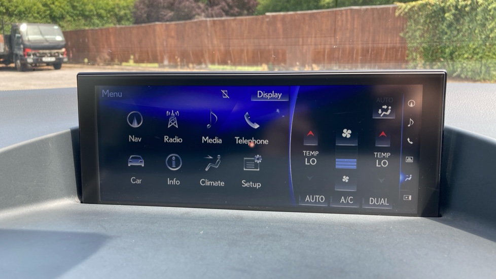 Lexus CT 200h 1.8 5dr CVT Hybrid Hatchback - Image 42