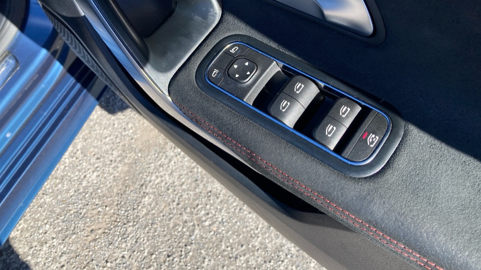 Mercedes-Benz A-Class A180 AMG Line 5dr Auto Petrol Hatchback - Image 29