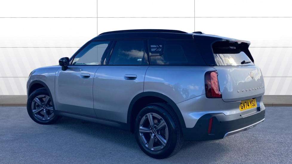 MINI Countryman 1.5 C Classic 5dr Auto Petrol Hatchback - Image 2