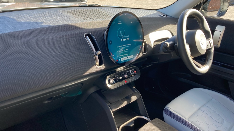 MINI Countryman 1.5 C Classic 5dr Auto Petrol Hatchback - Image 9