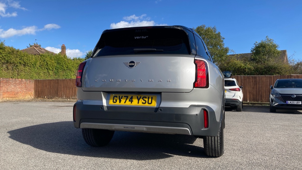 MINI Countryman 1.5 C Classic 5dr Auto Petrol Hatchback - Image 23