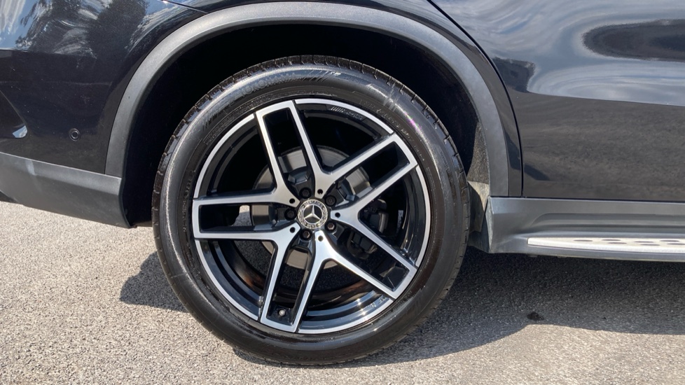 Mercedes-Benz GLE Coupe GLE 350d 4Matic AMG Line Premium Plus 5dr 9G-Tron Diesel Estate - Image 7