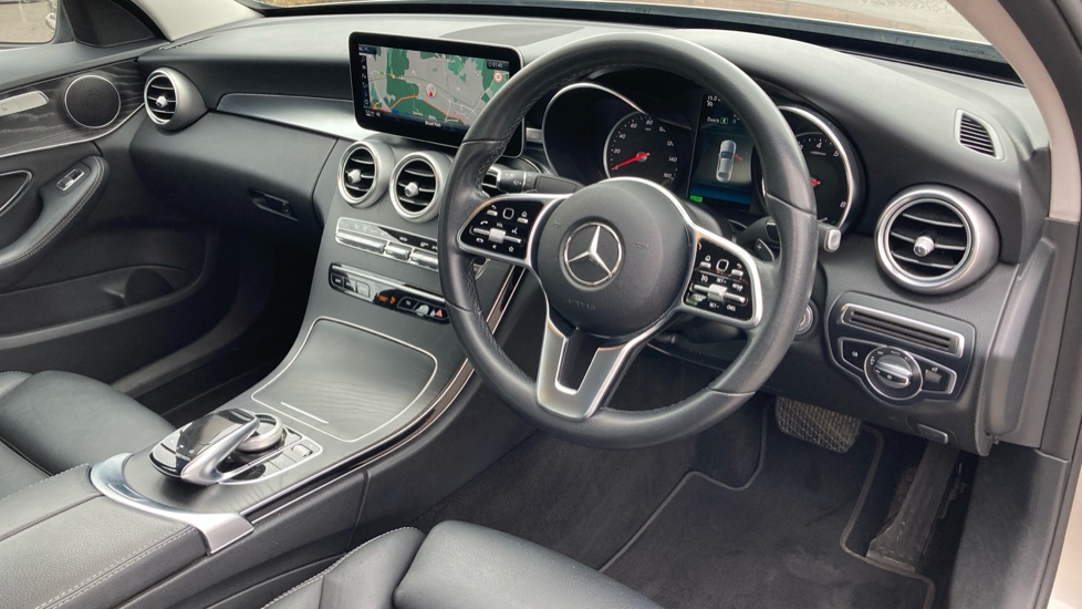 Mercedes-Benz C-Class C200 Sport 4dr 9G-Tronic Petrol Saloon - Image 11