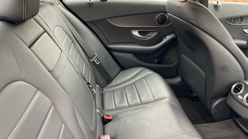 Mercedes-Benz C-Class C200 Sport 4dr 9G-Tronic Petrol Saloon - Image 16