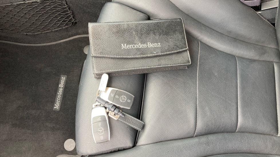 Mercedes-Benz C-Class C200 Sport 4dr 9G-Tronic Petrol Saloon - Image 19