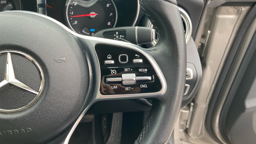 Mercedes-Benz C-Class C200 Sport 4dr 9G-Tronic Petrol Saloon - Image 34
