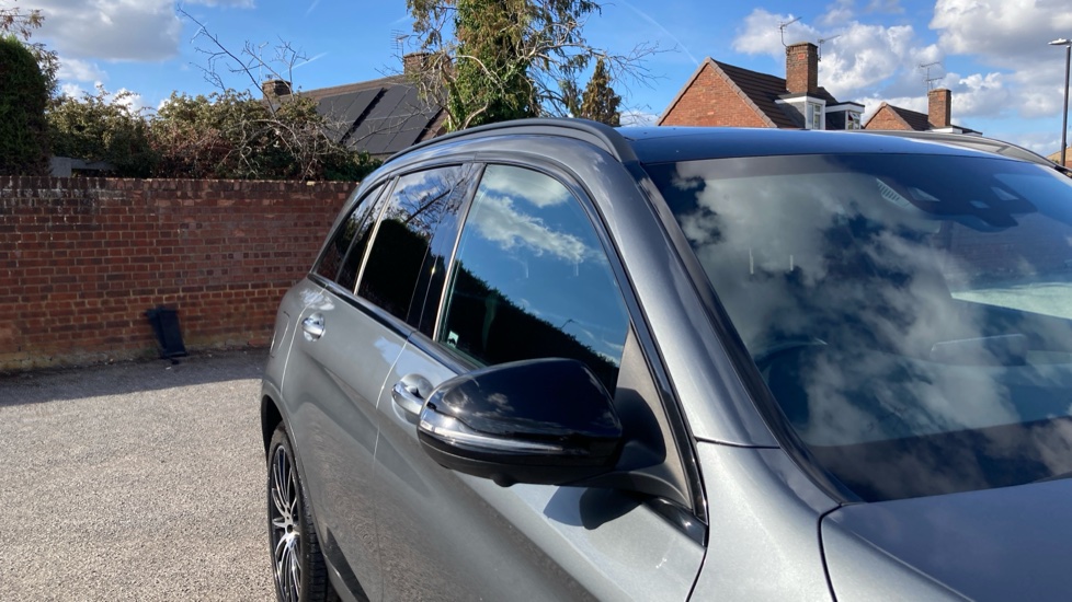 Mercedes-Benz GLC 250d 4Matic SE 5dr 9G-Tronic Diesel Estate - Image 23