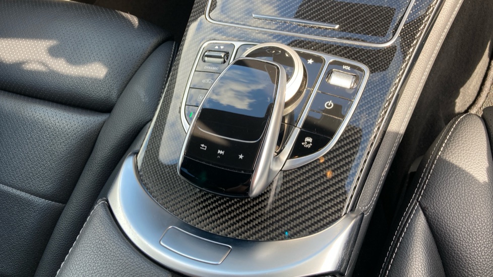 Mercedes-Benz GLC 250d 4Matic SE 5dr 9G-Tronic Diesel Estate - Image 39