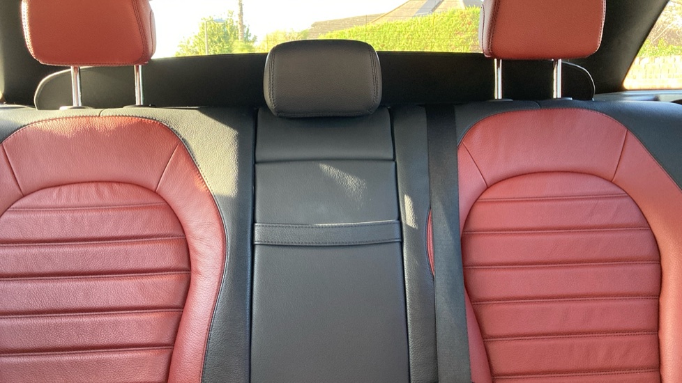 Mercedes-Benz GLC 300d 4Matic AMG Line Premium 5dr 9G-Tronic Diesel Estate - Image 15
