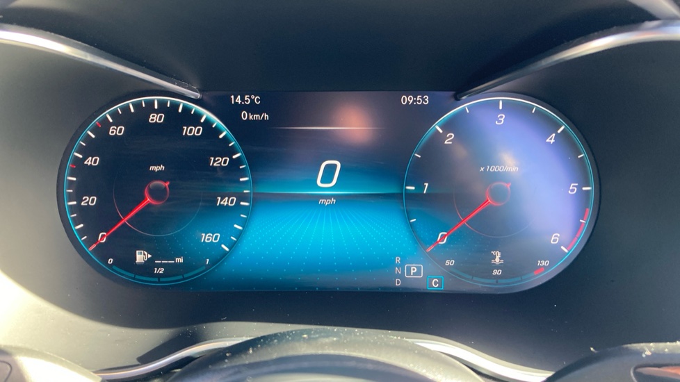 Mercedes-Benz GLC 300d 4Matic AMG Line Premium 5dr 9G-Tronic Diesel Estate - Image 18