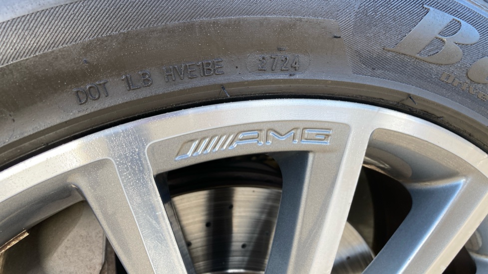 Mercedes-Benz GLC 300d 4Matic AMG Line Premium 5dr 9G-Tronic Diesel Estate - Image 23