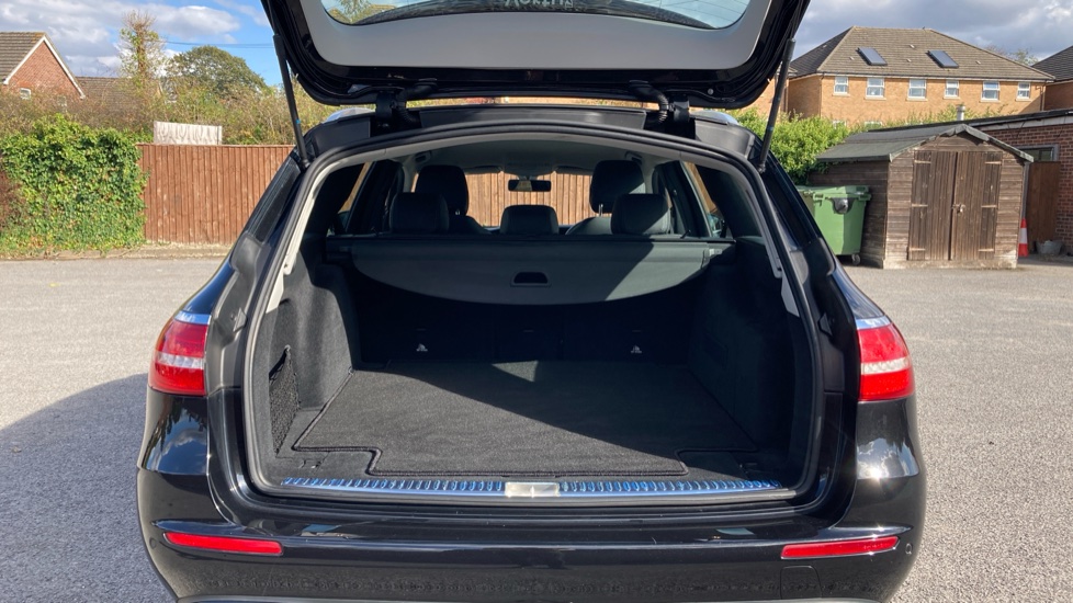 Mercedes-Benz E-Class E 200 SE 5dr 9G-Tronic Petrol Estate - Image 4