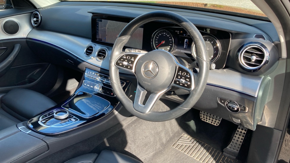 Mercedes-Benz E-Class E 200 SE 5dr 9G-Tronic Petrol Estate - Image 11