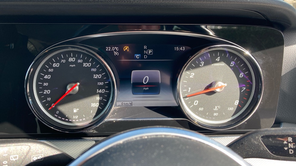 Mercedes-Benz E-Class E 200 SE 5dr 9G-Tronic Petrol Estate - Image 18