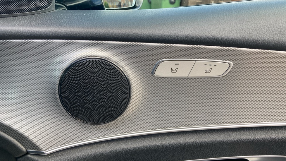 Mercedes-Benz E-Class E 200 SE 5dr 9G-Tronic Petrol Estate - Image 28