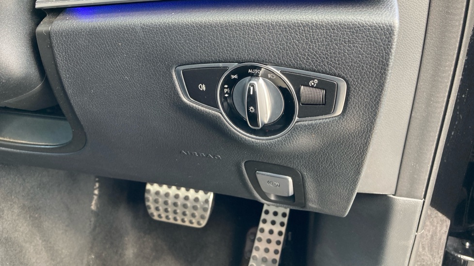 Mercedes-Benz E-Class E 200 SE 5dr 9G-Tronic Petrol Estate - Image 31