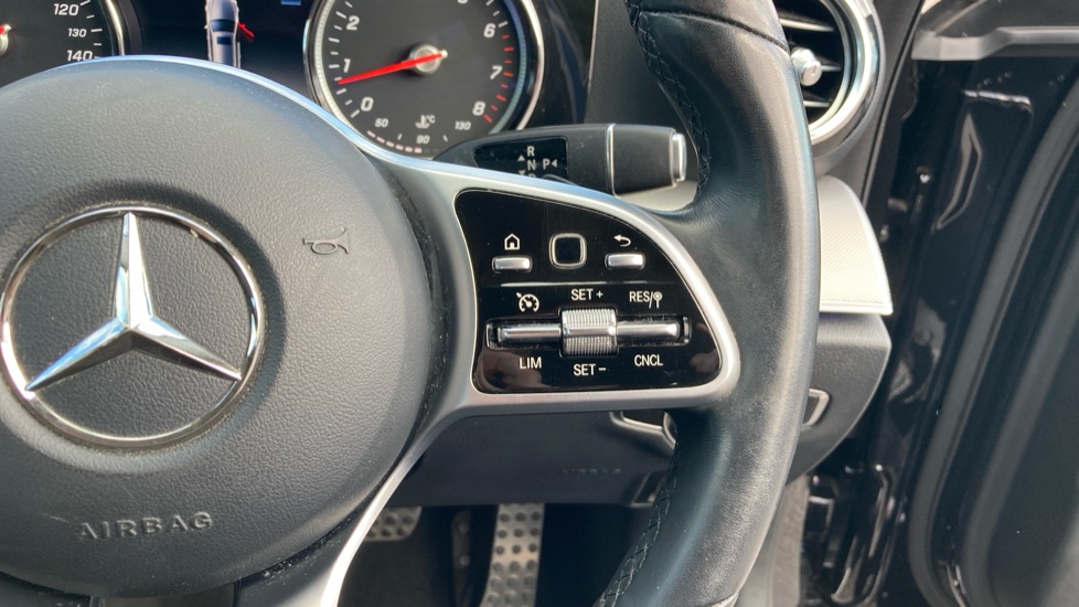 Mercedes-Benz E-Class E 200 SE 5dr 9G-Tronic Petrol Estate - Image 33