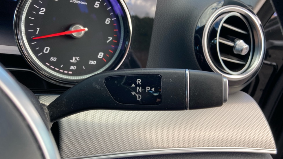 Mercedes-Benz E-Class E 200 SE 5dr 9G-Tronic Petrol Estate - Image 35