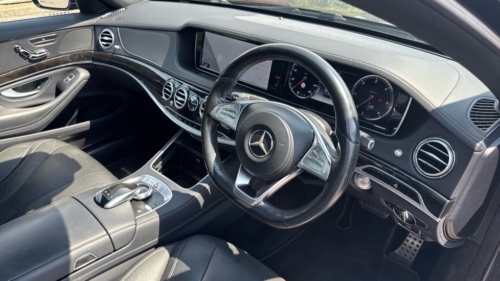 Mercedes-Benz S-Class S350d L AMG Line 4dr 9G-Tronic Diesel Saloon - Image 11