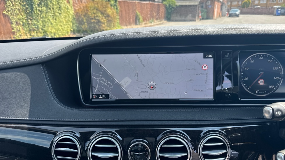 Mercedes-Benz S-Class S350d L AMG Line 4dr 9G-Tronic Diesel Saloon - Image 12