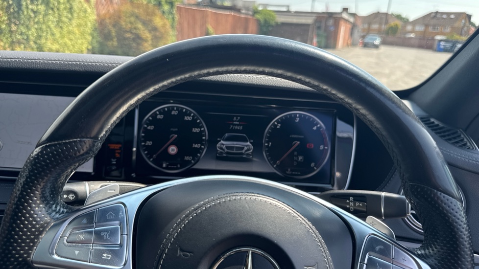 Mercedes-Benz S-Class S350d L AMG Line 4dr 9G-Tronic Diesel Saloon - Image 18