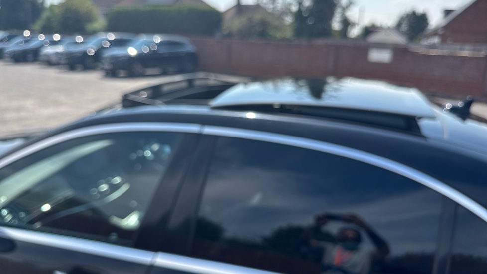 Mercedes-Benz S-Class S350d L AMG Line 4dr 9G-Tronic Diesel Saloon - Image 35