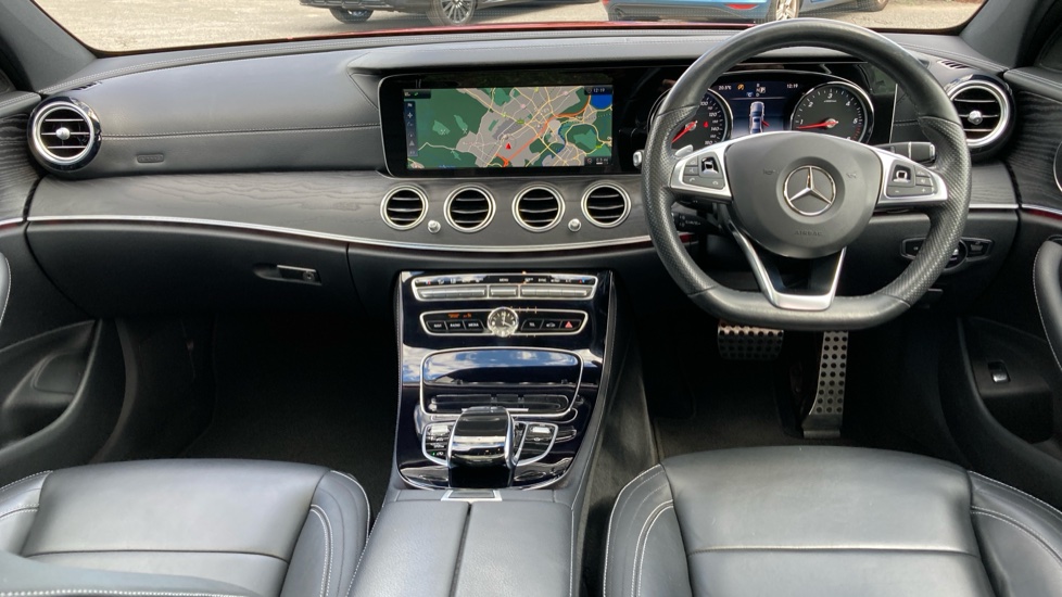 Mercedes-Benz E-Class E220d AMG Line Premium 4dr 9G-Tronic Diesel Saloon - Image 10