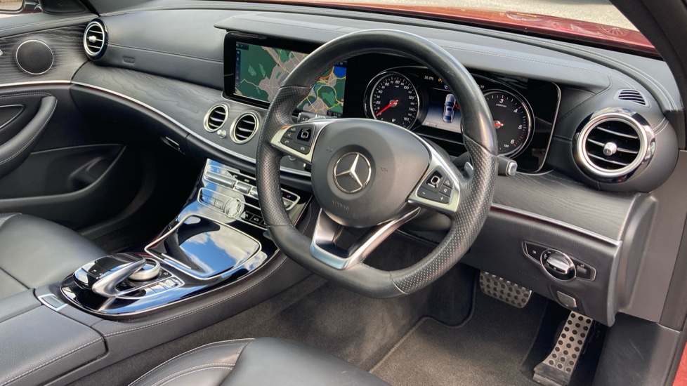 Mercedes-Benz E-Class E220d AMG Line Premium 4dr 9G-Tronic Diesel Saloon - Image 11