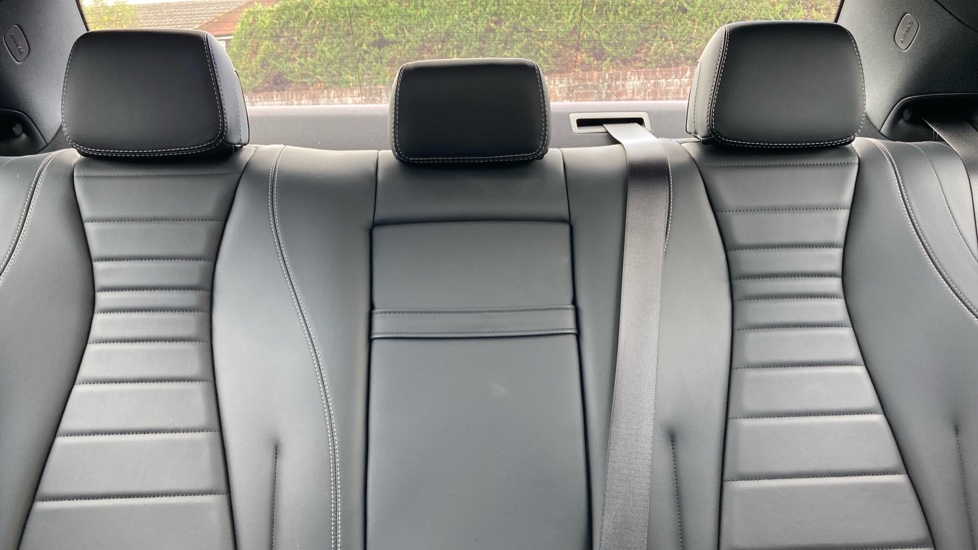 Mercedes-Benz E-Class E220d AMG Line Premium 4dr 9G-Tronic Diesel Saloon - Image 15