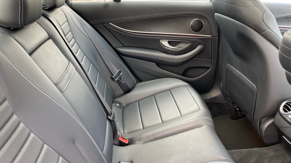 Mercedes-Benz E-Class E220d AMG Line Premium 4dr 9G-Tronic Diesel Saloon - Image 16