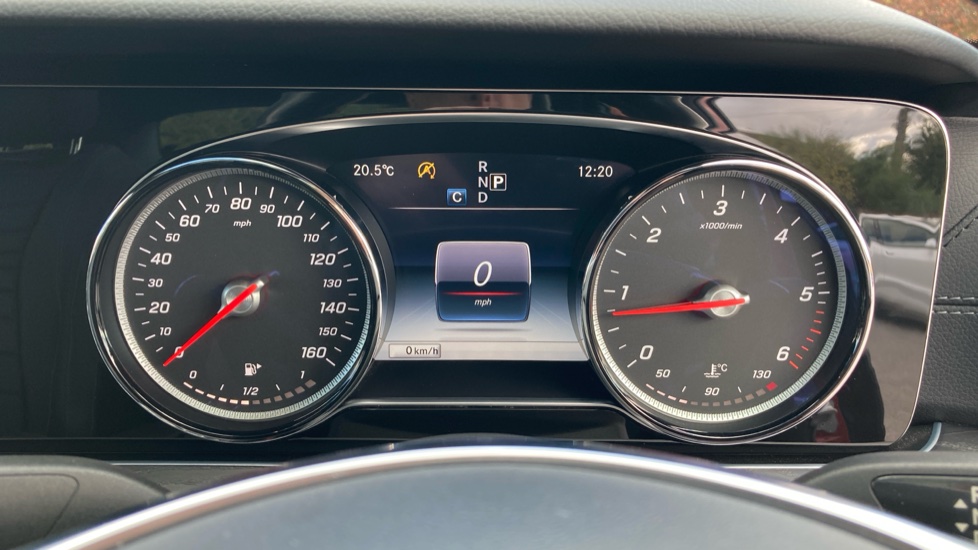 Mercedes-Benz E-Class E220d AMG Line Premium 4dr 9G-Tronic Diesel Saloon - Image 18