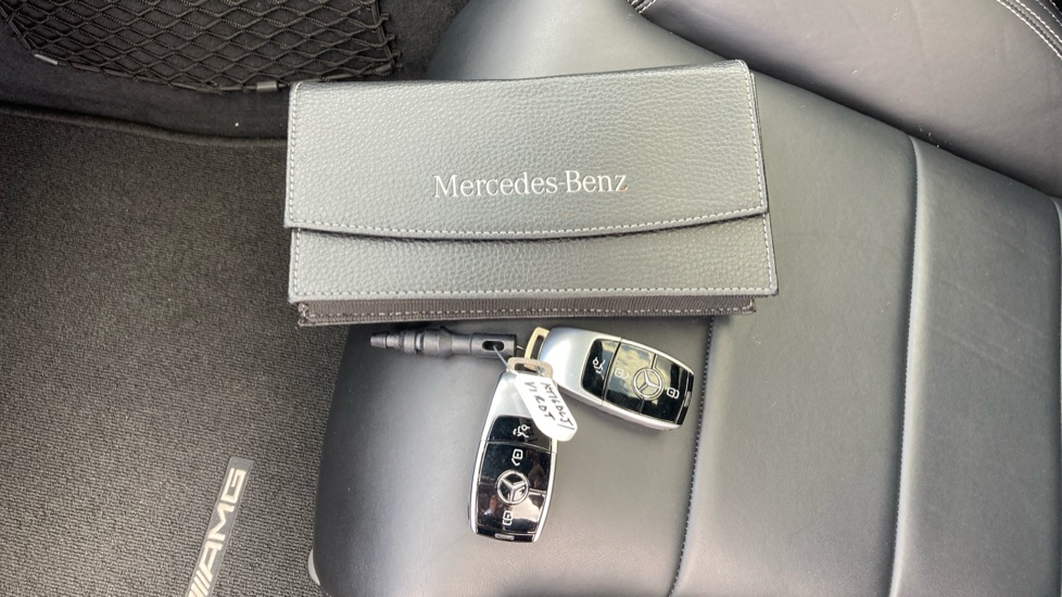 Mercedes-Benz E-Class E220d AMG Line Premium 4dr 9G-Tronic Diesel Saloon - Image 19