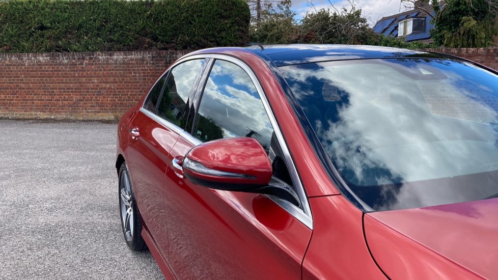 Mercedes-Benz E-Class E220d AMG Line Premium 4dr 9G-Tronic Diesel Saloon - Image 22