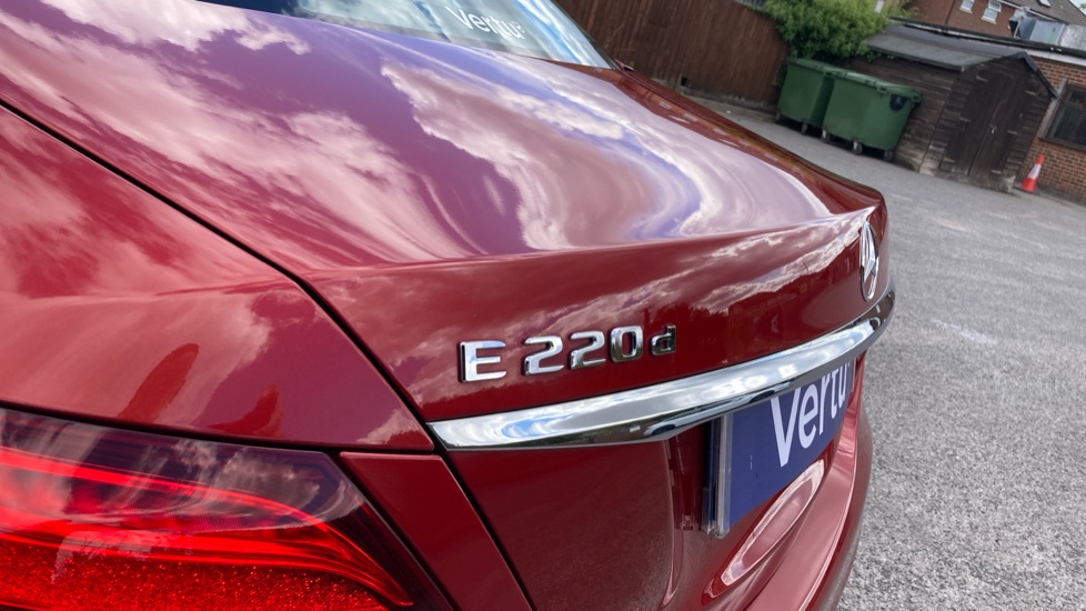 Mercedes-Benz E-Class E220d AMG Line Premium 4dr 9G-Tronic Diesel Saloon - Image 25