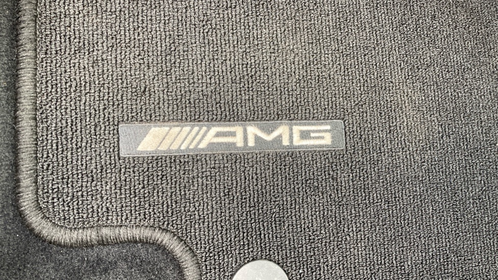 Mercedes-Benz E-Class E220d AMG Line Premium 4dr 9G-Tronic Diesel Saloon - Image 27