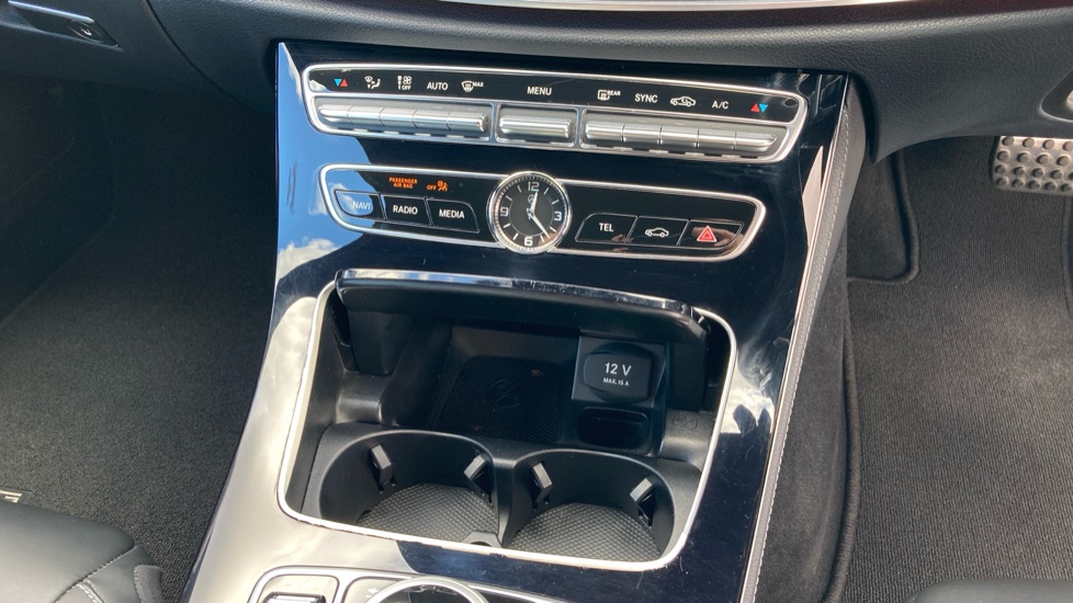 Mercedes-Benz E-Class E220d AMG Line Premium 4dr 9G-Tronic Diesel Saloon - Image 41