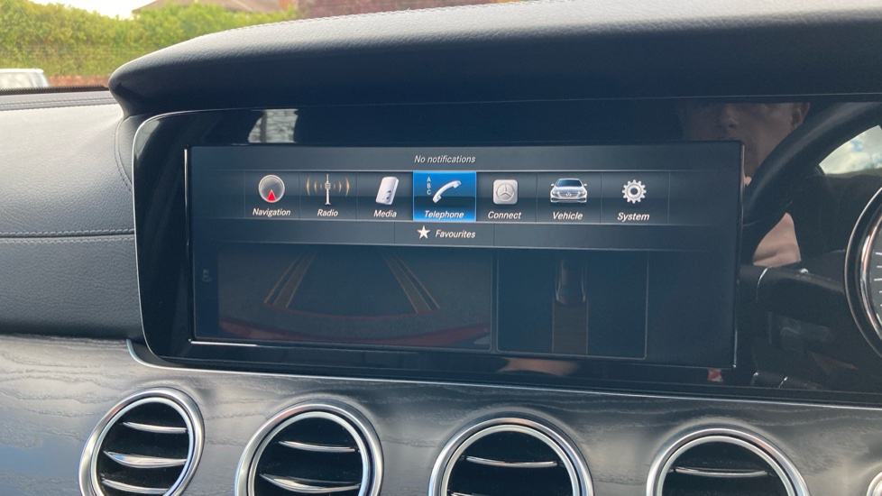 Mercedes-Benz E-Class E220d AMG Line Premium 4dr 9G-Tronic Diesel Saloon - Image 43