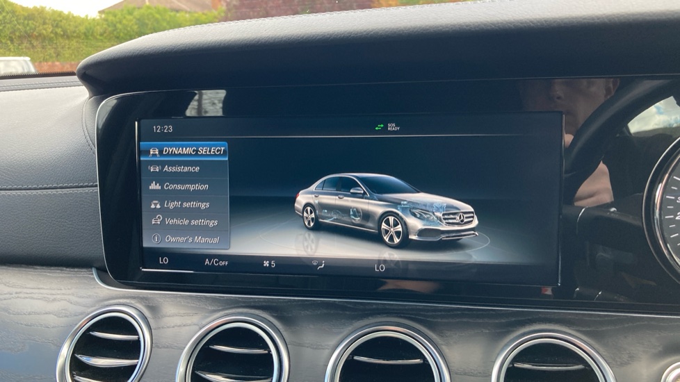 Mercedes-Benz E-Class E220d AMG Line Premium 4dr 9G-Tronic Diesel Saloon - Image 44