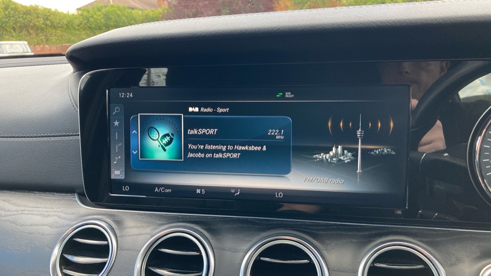 Mercedes-Benz E-Class E220d AMG Line Premium 4dr 9G-Tronic Diesel Saloon - Image 45