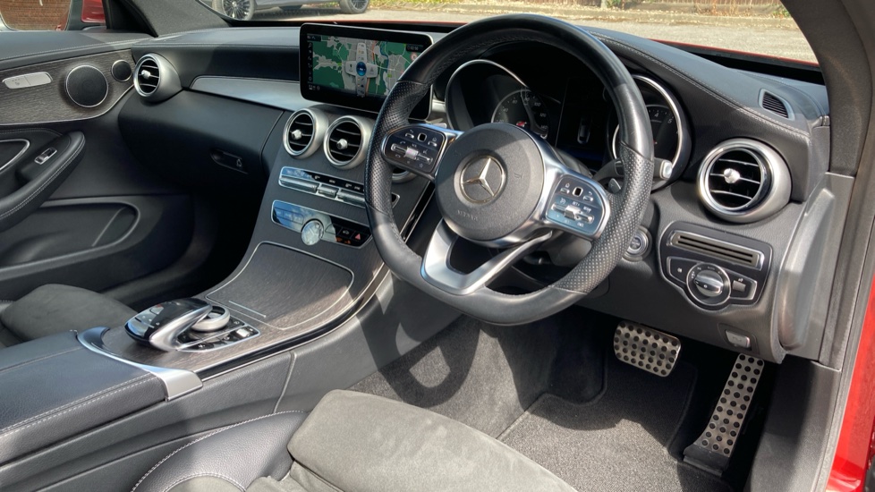 Mercedes-Benz C-Class C300 AMG Line Premium 2dr 9G-Tronic Petrol Coupe - Image 11