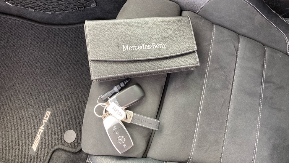 Mercedes-Benz C-Class C300 AMG Line Premium 2dr 9G-Tronic Petrol Coupe - Image 19