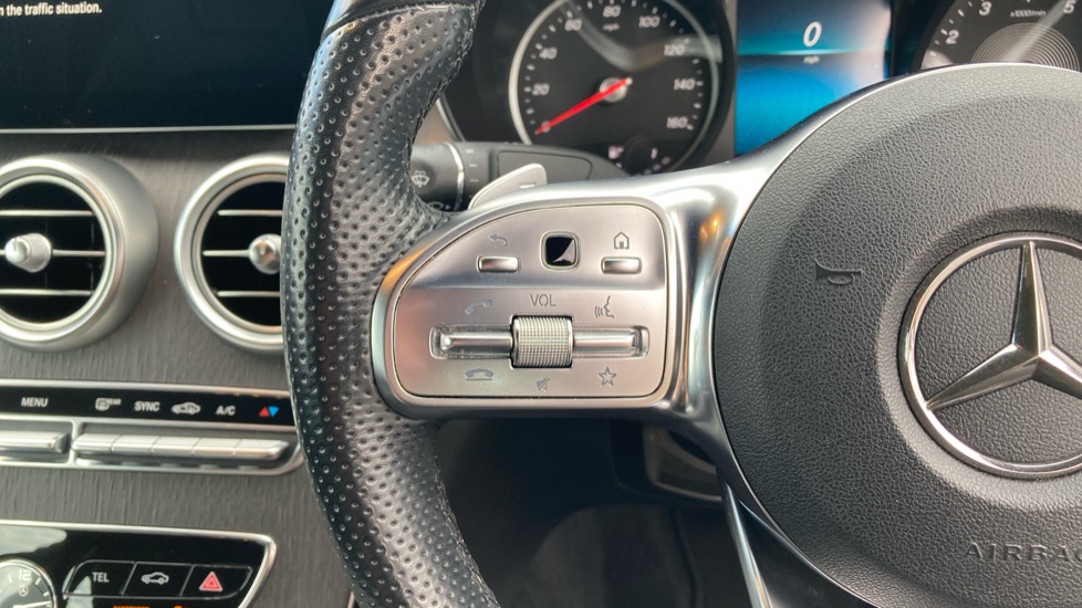 Mercedes-Benz C-Class C300 AMG Line Premium 2dr 9G-Tronic Petrol Coupe - Image 33