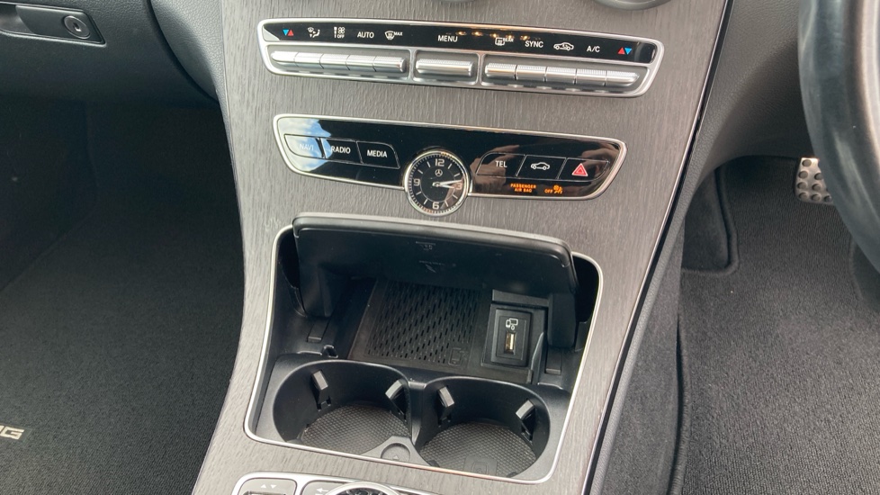 Mercedes-Benz C-Class C300 AMG Line Premium 2dr 9G-Tronic Petrol Coupe - Image 37