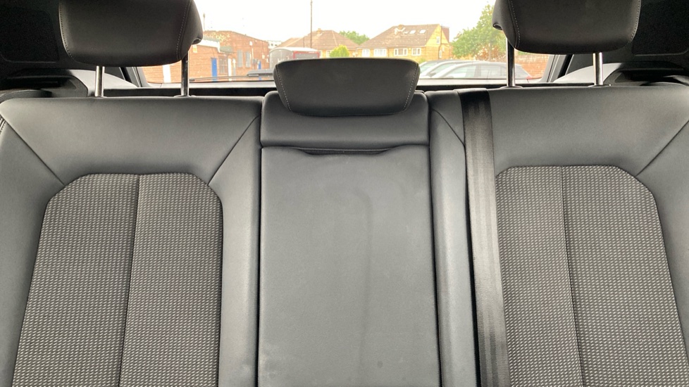 Audi Q3 35 TFSI S Line 5dr S Tronic Petrol Estate - Image 15